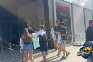 姆巴佩膝伤康复之旅开启：抵达马德里，即将接受全面体检