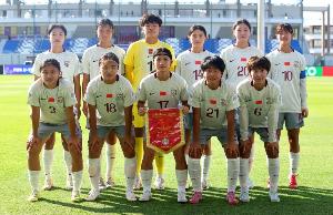 体育快讯：U17中国女足在世界杯首战展示卓越实力，辛勤训练迎来硕果